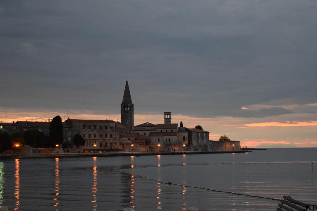Apartment Vukovic Porec Esterno foto